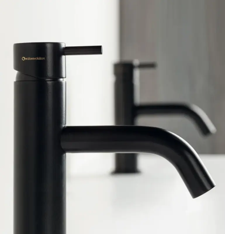 Waterevolution Flow Rubinetto per lavabo nero opaco T110PR