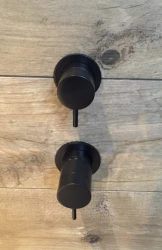 Waterevolution Flow termostato doccia da incasso con 2 uscite nero opaco con rosetta rotonda 1208778072