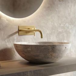 Rubinetto lavabo da incasso Waterrevolution Flow con placca di copertura in ottone spazzolato con bocca di erogazione 21 cm T1161LE-21