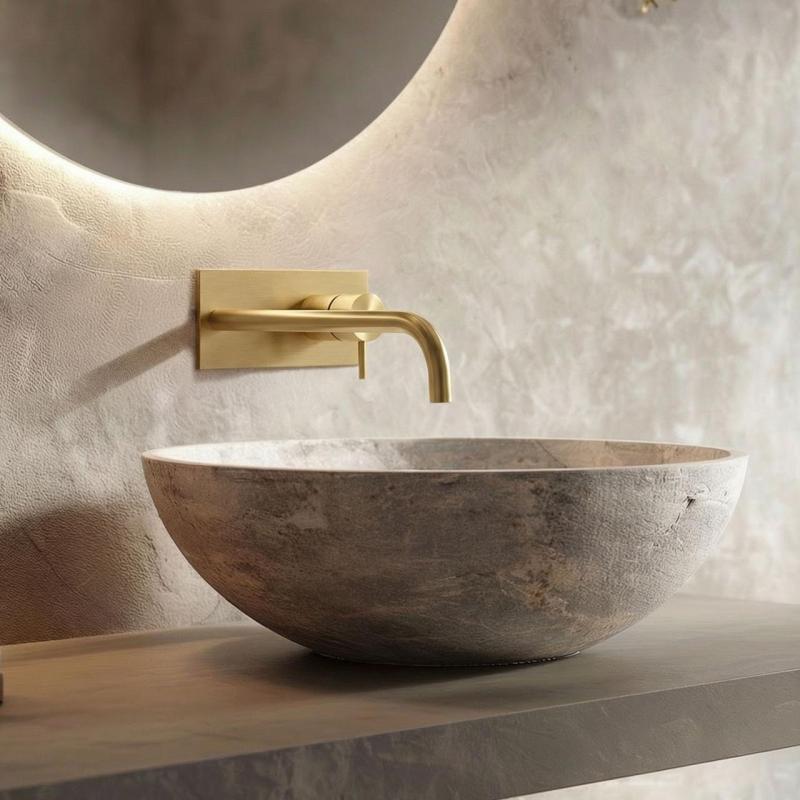 Rubinetto lavabo da incasso Waterrevolution Flow con placca di copertura in ottone spazzolato con bocca di erogazione 21 cm T1161LE-21