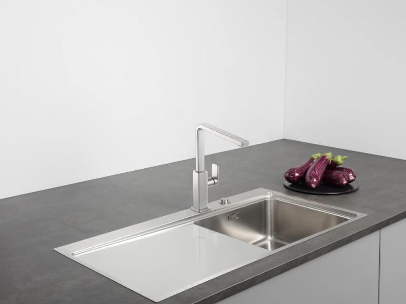 Franke Rubinetto da cucina in acciaio inossidabile massiccio Mythos con beccuccio girevole in acciaio inox 115.0547.852