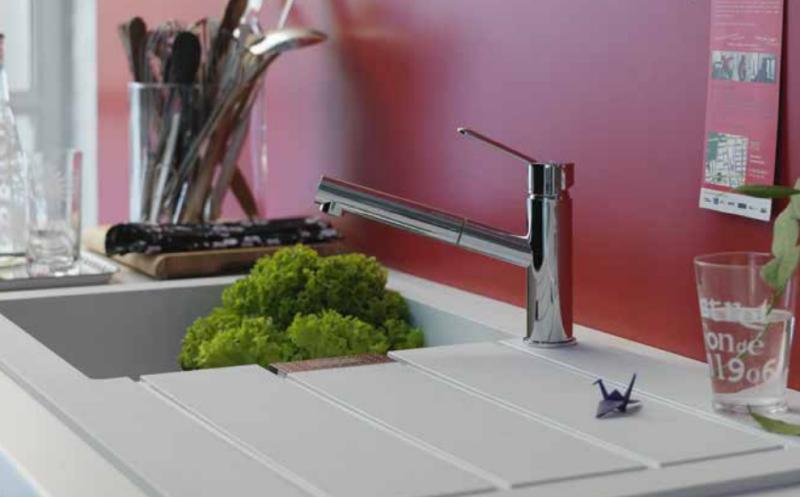 Franke Sirius 2 S2D 651 plastica nera 1,5 lavandino con una vaschetta e mezza con scolapiatti incorporato 100x50 143.0634.554