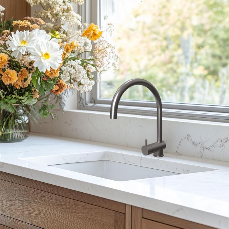 Waterevolution Flow rubinetto da cucina PVD Gun metal con beccuccio estraibile T155GME