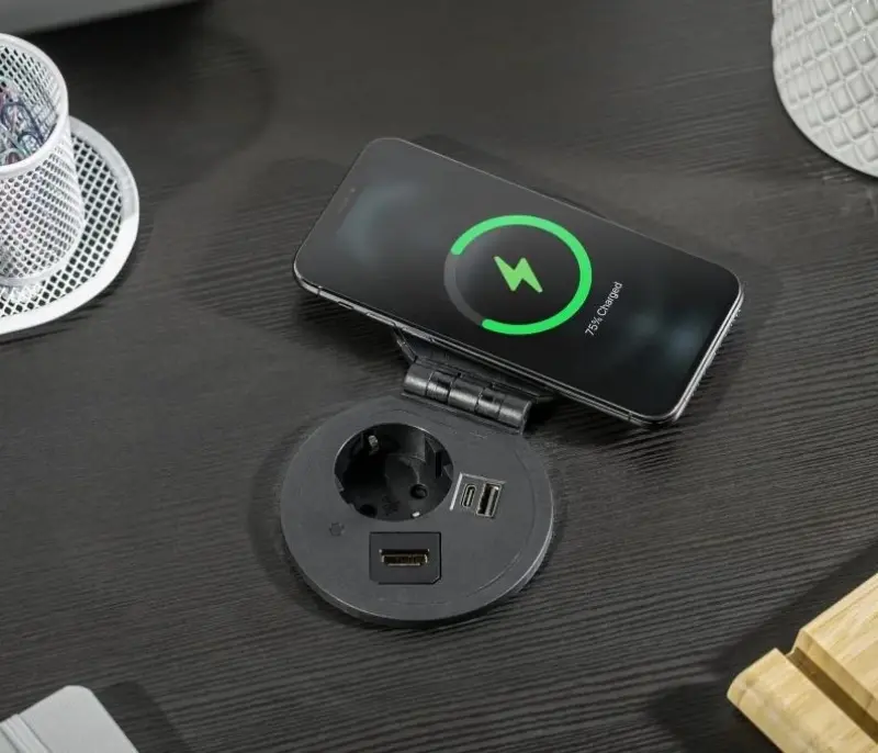 Copertura Indux da incasso con messa a terra nera per presa da cucina in piano di lavoro con connessioni intercambiabili 12089573400