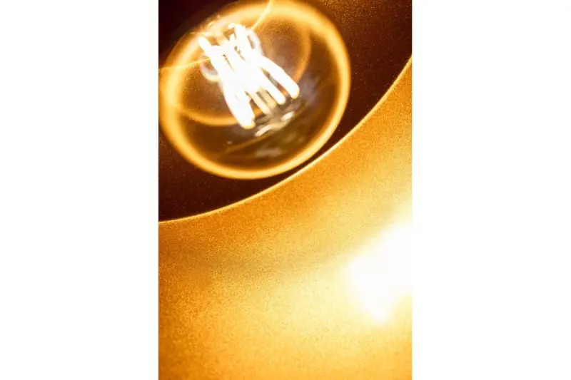 Lampadario a sospensione Decor Goa nero con cornice decorativa dorata 3512