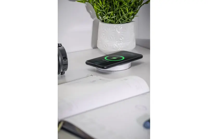 Indux Lift Presa da cucina bianca con messa a terra a incasso nel piano di lavoro con illuminazione 2 x USB e ricarica wireless 1208957838