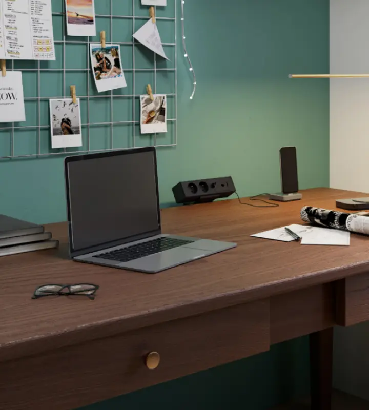 Indux Desk Presa nera opaca con messa a terra e spina (2x) con 1xUSB A, 1xUSB C, 1xRJ45 e 1xHDMI 1208957922