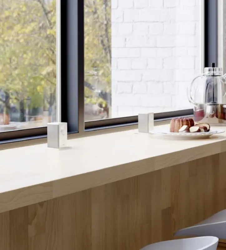 Indux Push Presa periferica bianca estensibile con messa a terra e 1 x USB A e 1 x USB C con coperchio in acciaio inox 1208957931