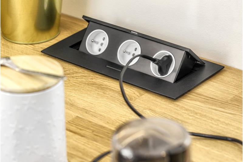 Presa incassata rettangolare 1208958682