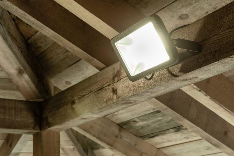 Faretto a LED VIPER, 150W, 15000lm AC220-240V, 50/60 Hz, PF>0,9, RA>80, IP65, 120°, 4000K, grigio 1208963239