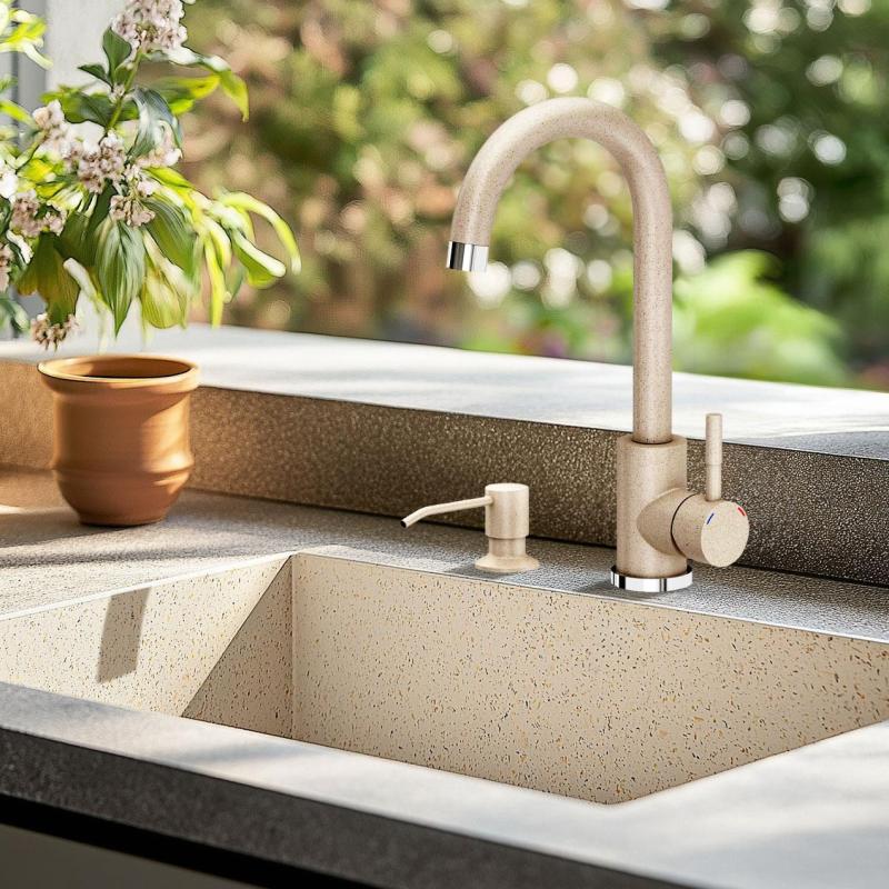 Rubinetto da cucina Quadri Coventry color sabbia beige con bocca girevole 1208967667