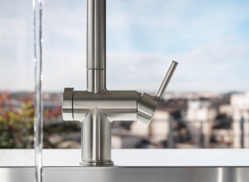 Franke Active Twist Miscelatore Monocomando Aspetto Acciaio Inox con Doccetta Estraibile e Comando Integrato per lo Scarico 115.0653.505