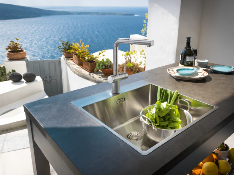 Franke Active Twist Miscelatore Monocomando Aspetto Acciaio Inox con Doccetta Estraibile e Comando Integrato per lo Scarico 115.0653.505