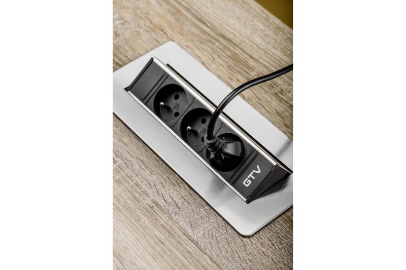 Prolunga da scrivania senza cassetta, presa tripla con messa a terra, cavo di alimentazione da 1,5 m con spina, inox.