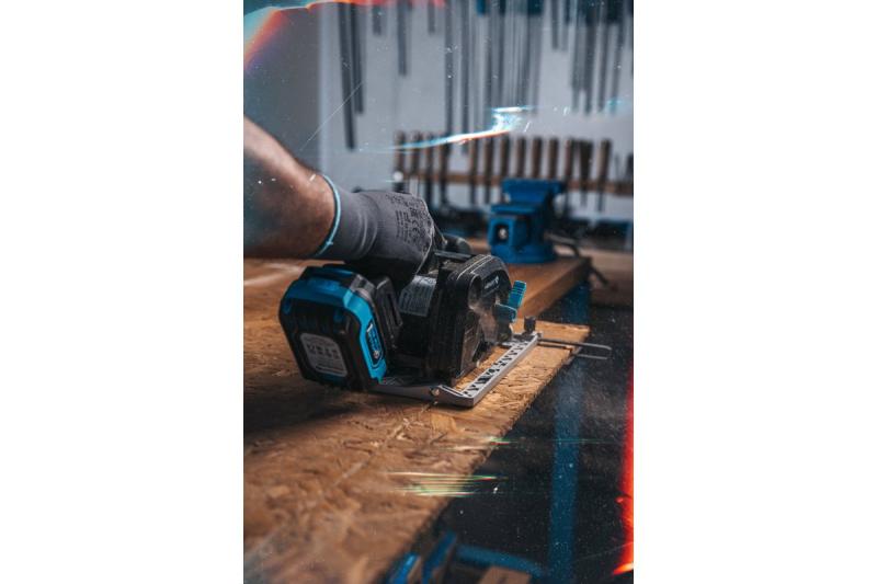 HÖGERT sega circolare a batteria, 18V, senza batteria, attacco per aspirapolvere.