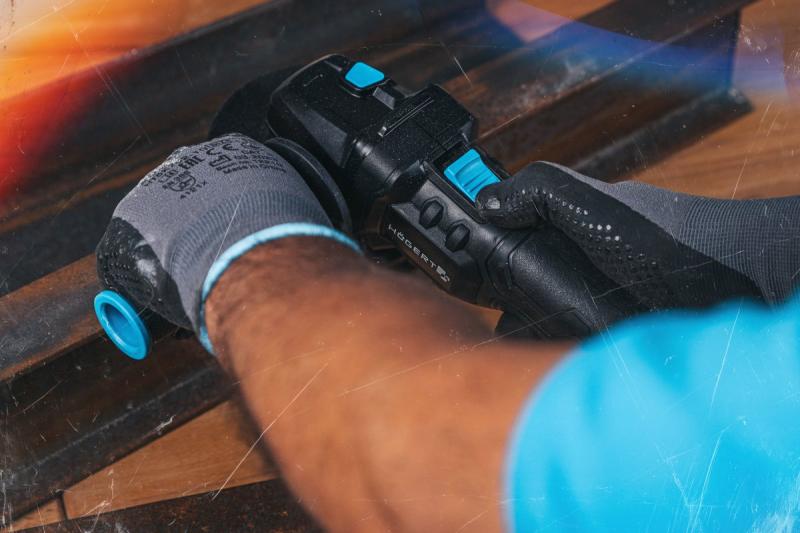 HÖGERT Smerigliatrice angolare senza fili con interruttore a paddle, 125MM, 18V, set con batteria, caricatore, accessori.