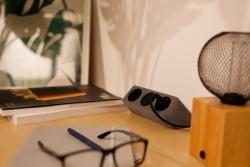 Presa per mobili SOFITO, 2xSCHUKO, USB A+C, cavo 1,5 m, grigio flock