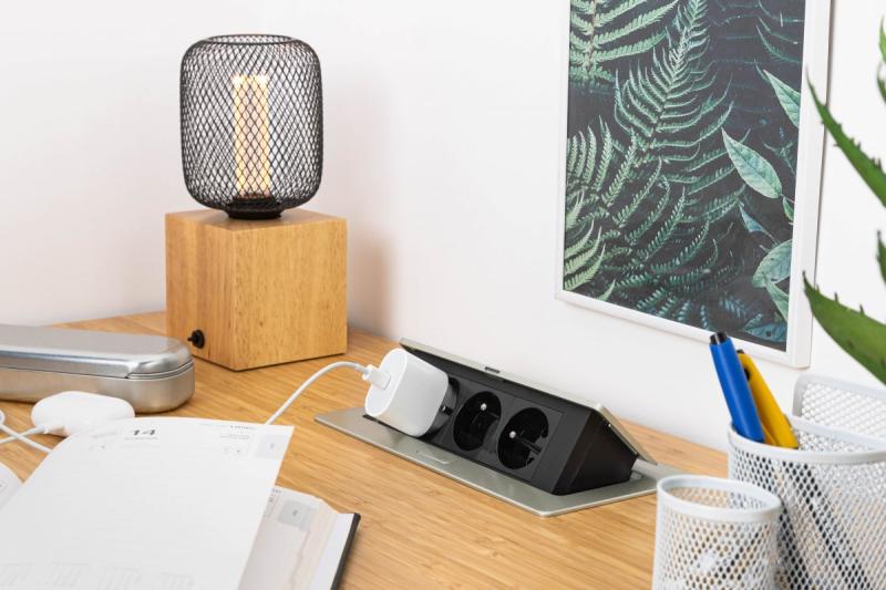 SOFT presa di corrente estraibile, cavo di alimentazione 1,5m